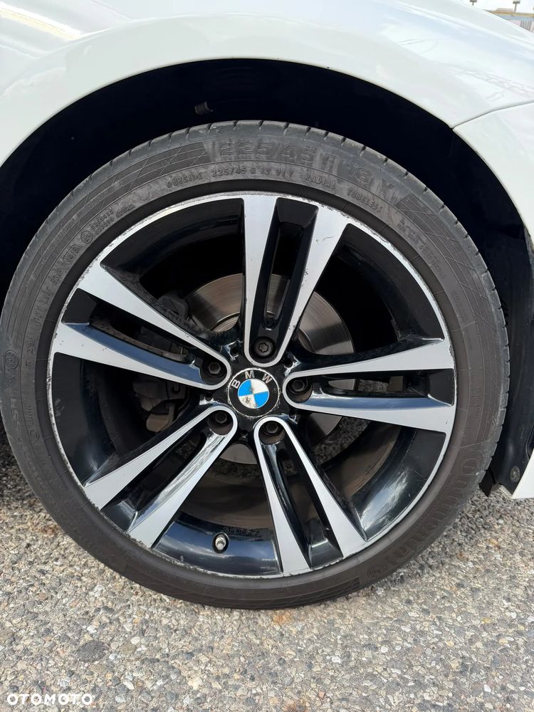 BMW Seria 3 - 12