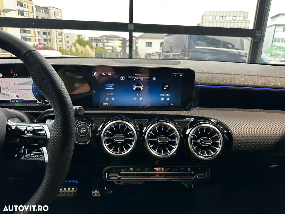 Mercedes-Benz CLA 250 e Coupe - 17