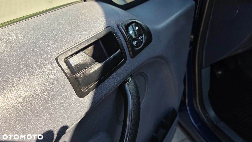 Ford Connect Tourneo - 9