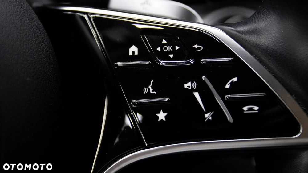 Mercedes-Benz Klasa E 300 Avantgarde - 21
