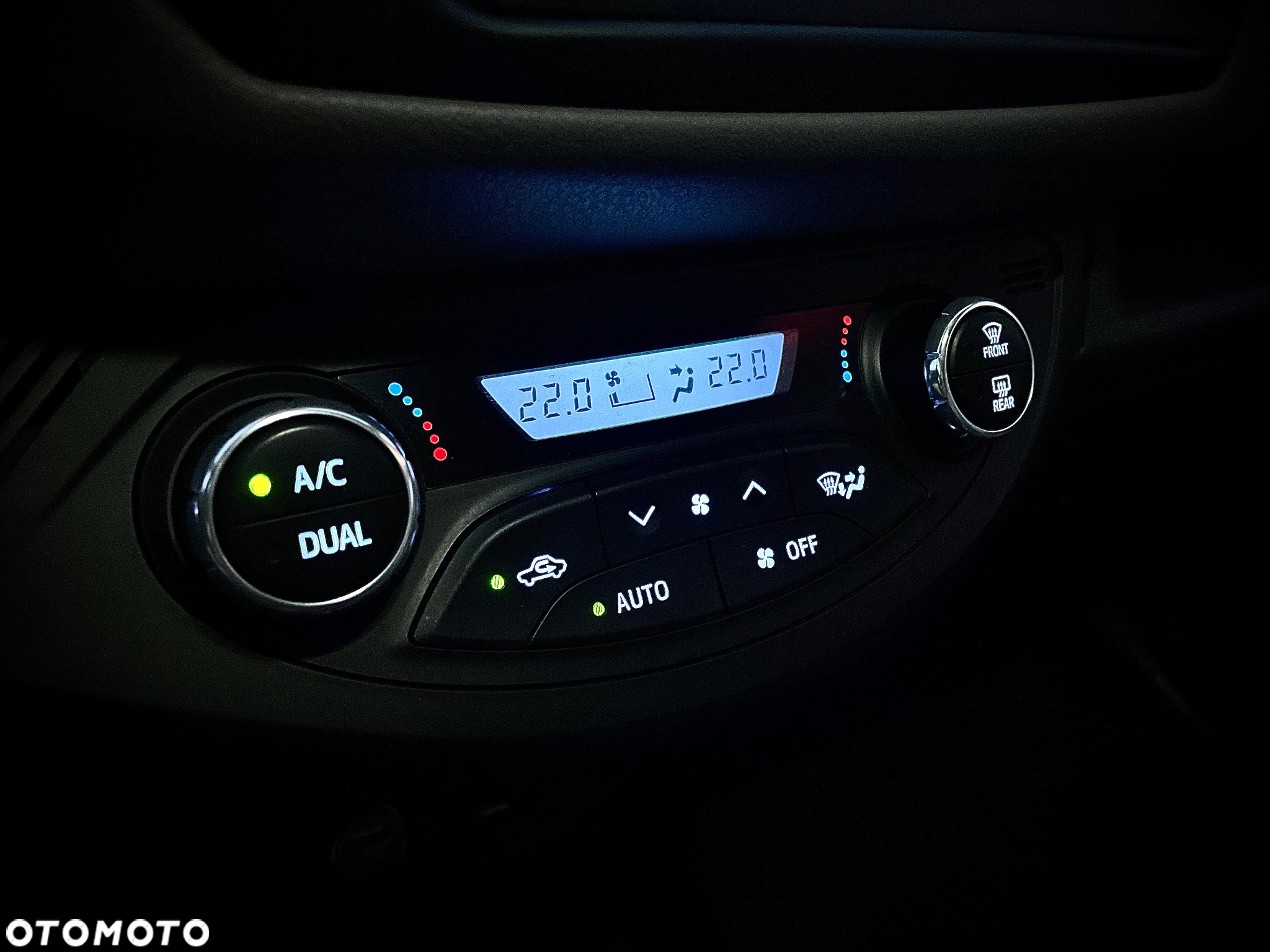 Toyota Yaris 1.5 Selection - 26