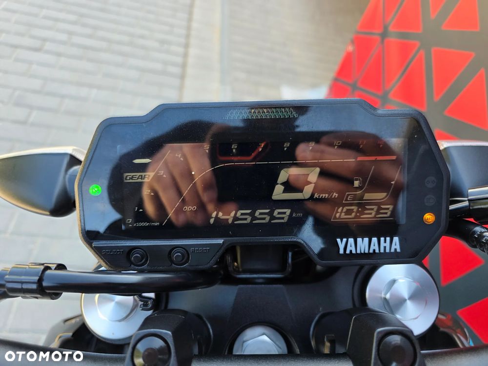 Yamaha MT - 18