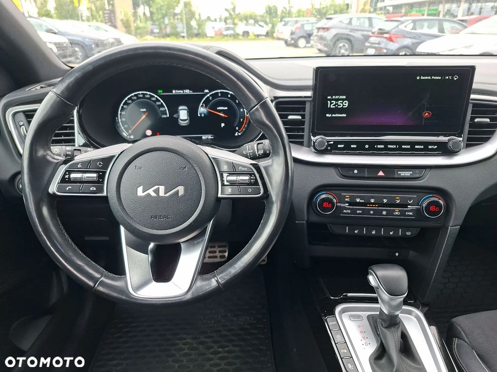 Kia XCeed 1.5 T-GDI MHEV Prestige Line DCT - 13