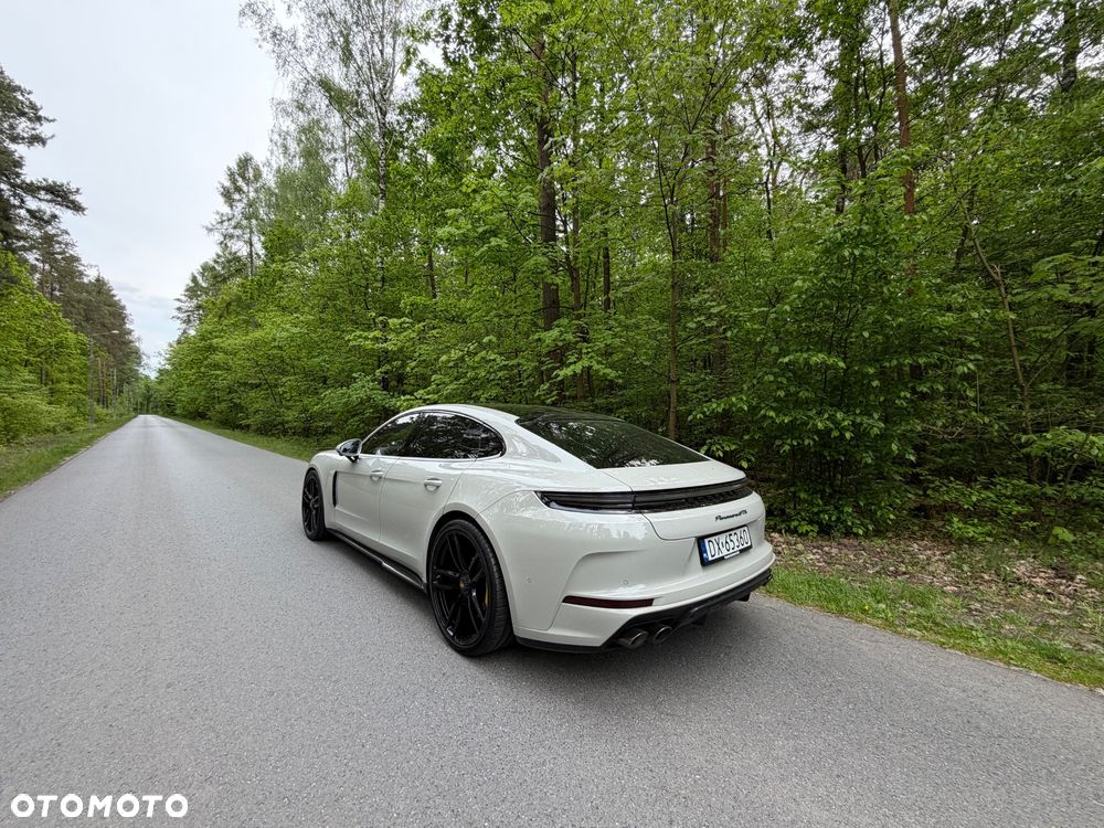 Porsche Panamera - 10