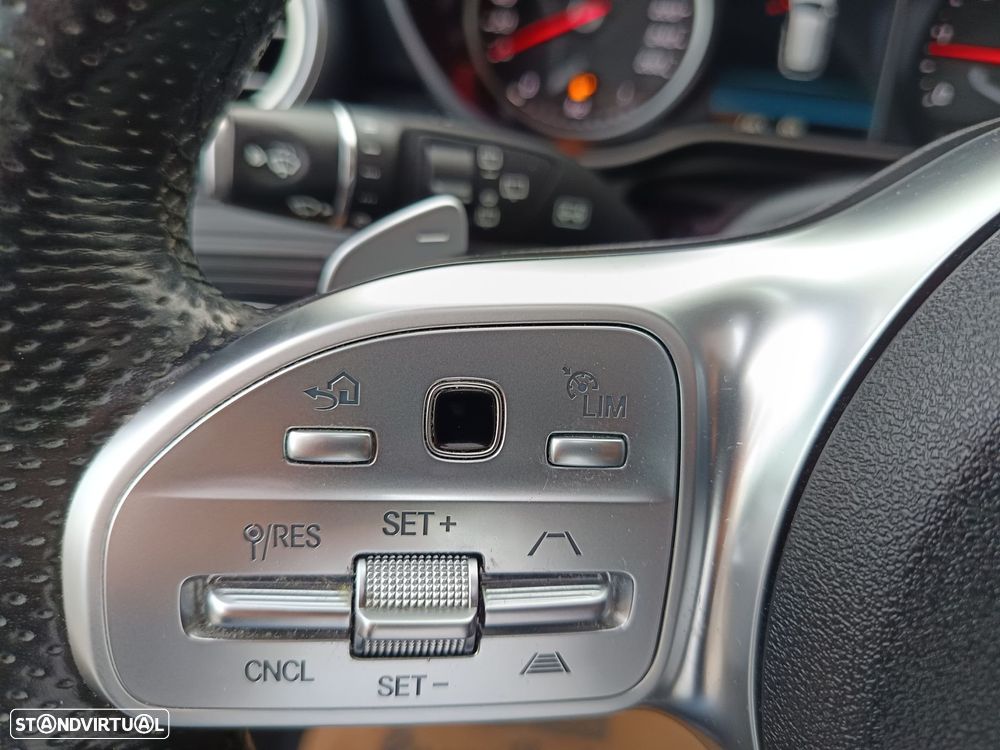 Mercedes-Benz GLC 300 de 4Matic - 21