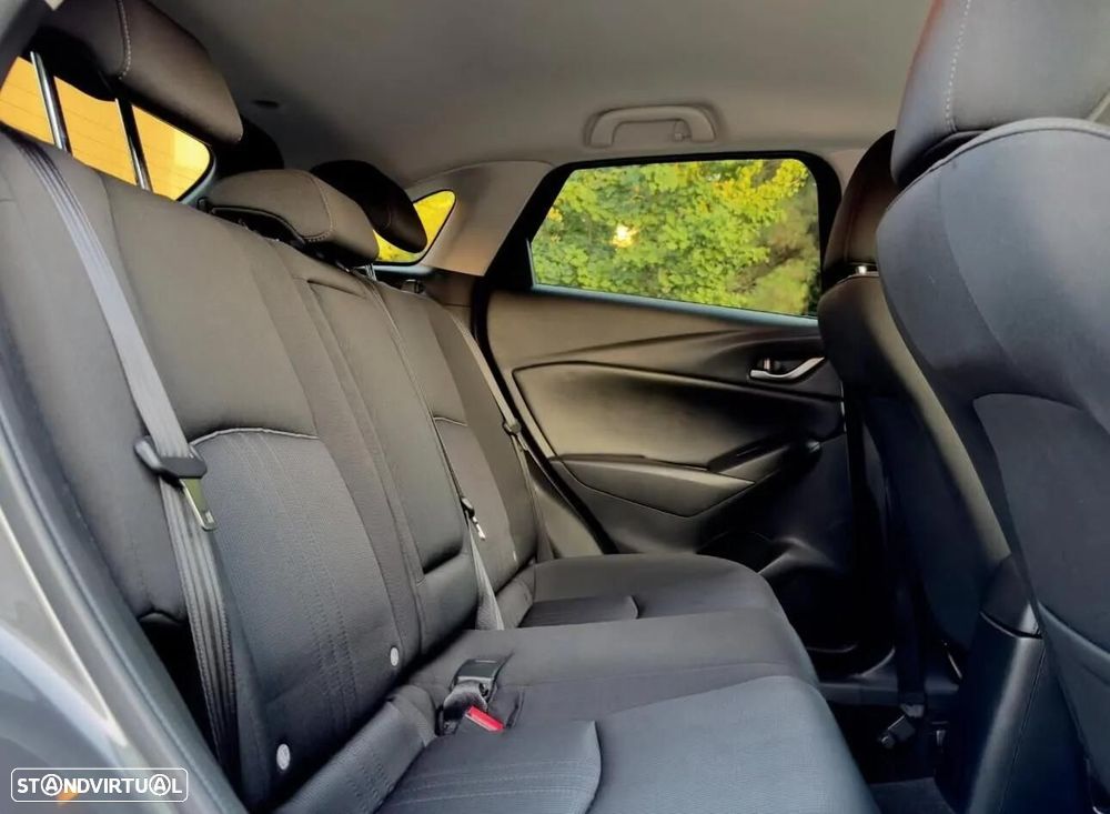Mazda CX-3 1.8 Sky.Excellence Navi - 8