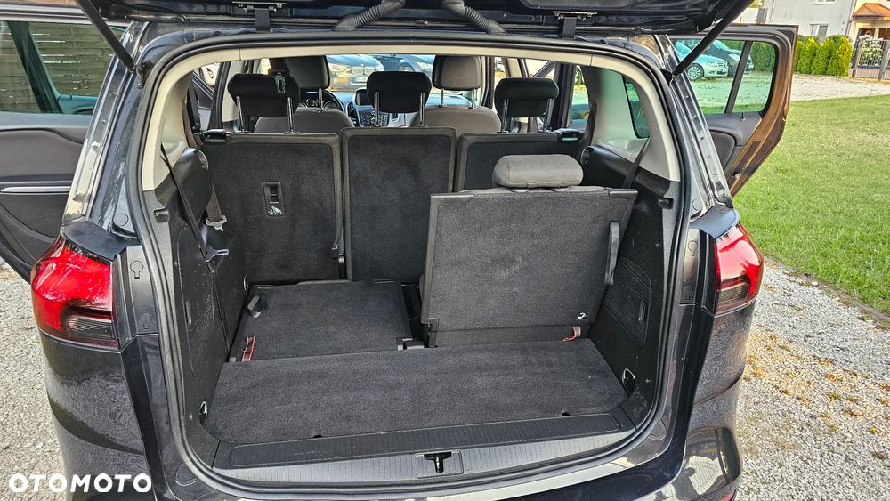 Opel Zafira - 30