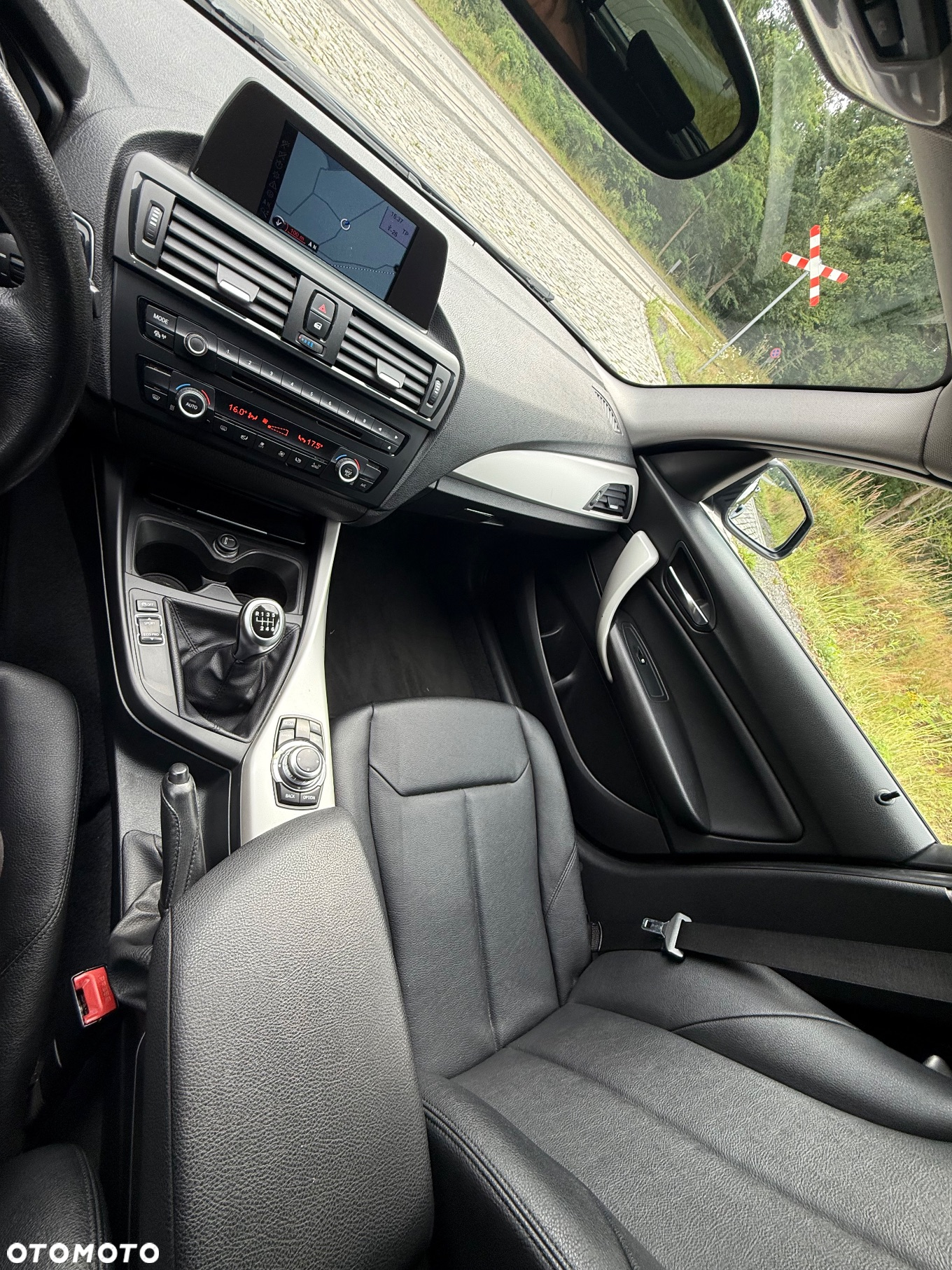 BMW Seria 1 - 10