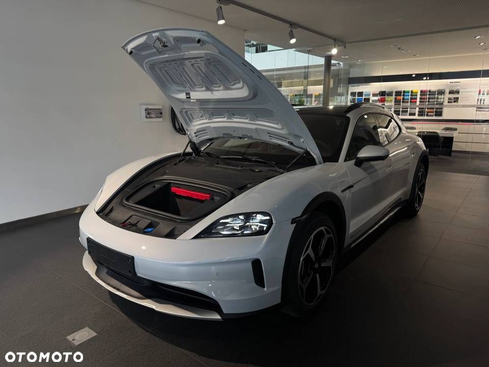 Porsche Taycan 105kWh 4 Performance Plus - 8