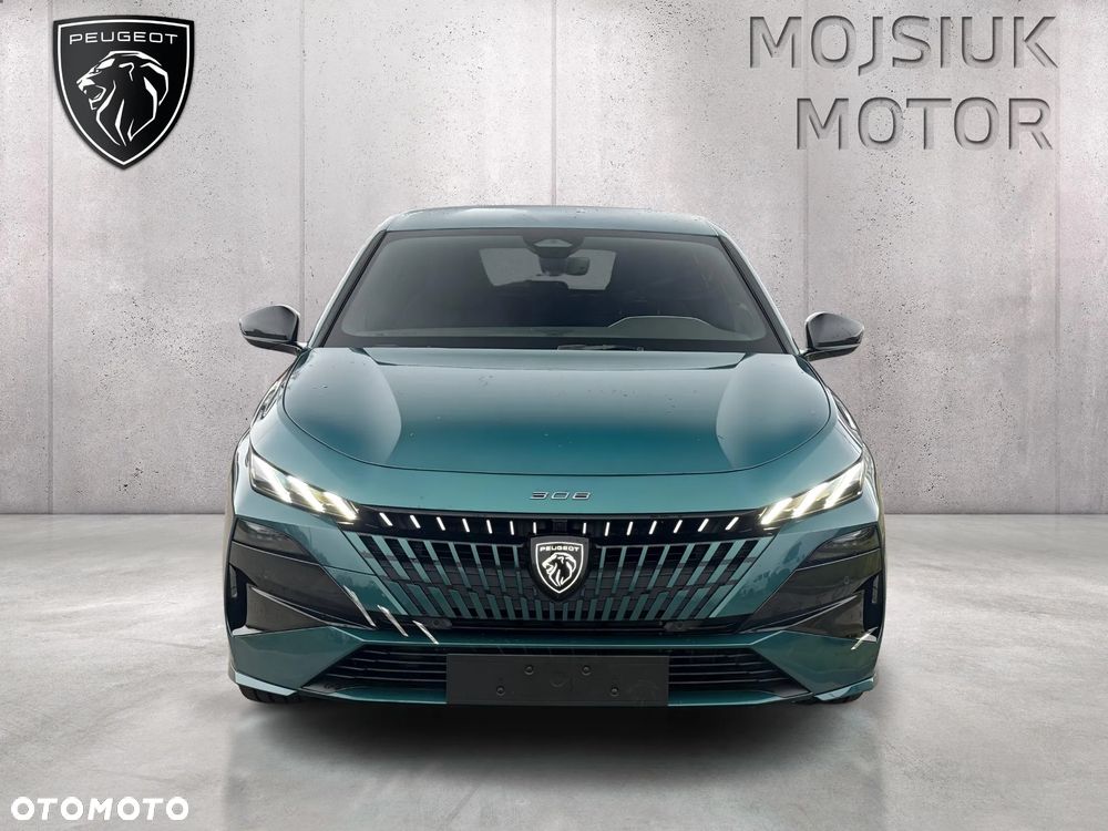 Peugeot 308 - 8