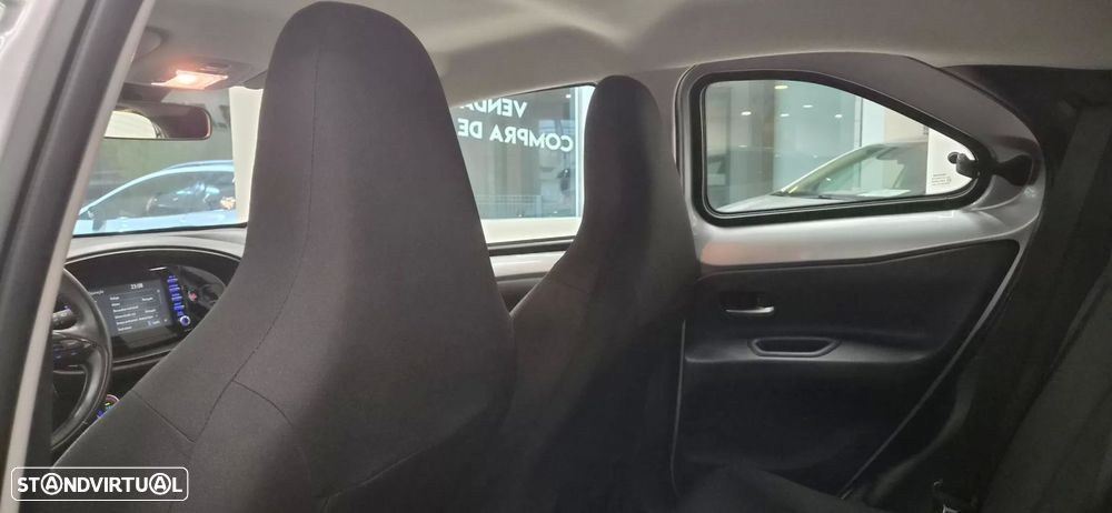 Toyota Aygo X 1.0 Play - 32