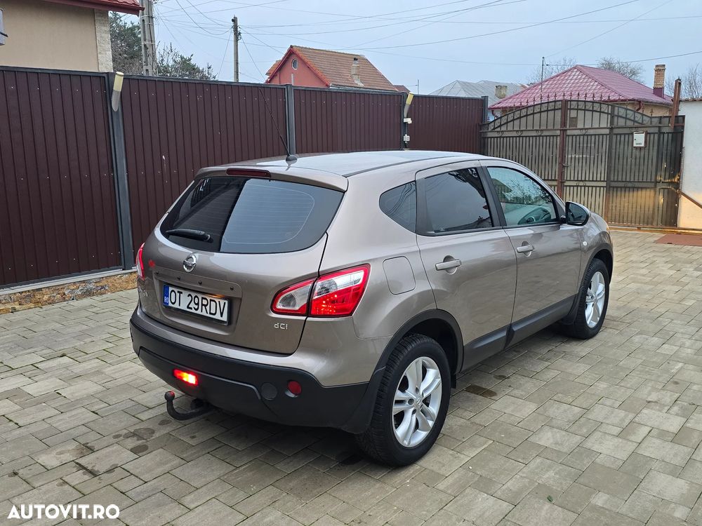 Nissan Qashqai 1.6 dCi DPF tekna - 3