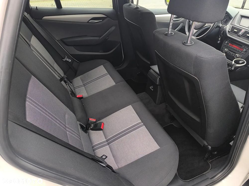 BMW X1 xDrive20d - 12