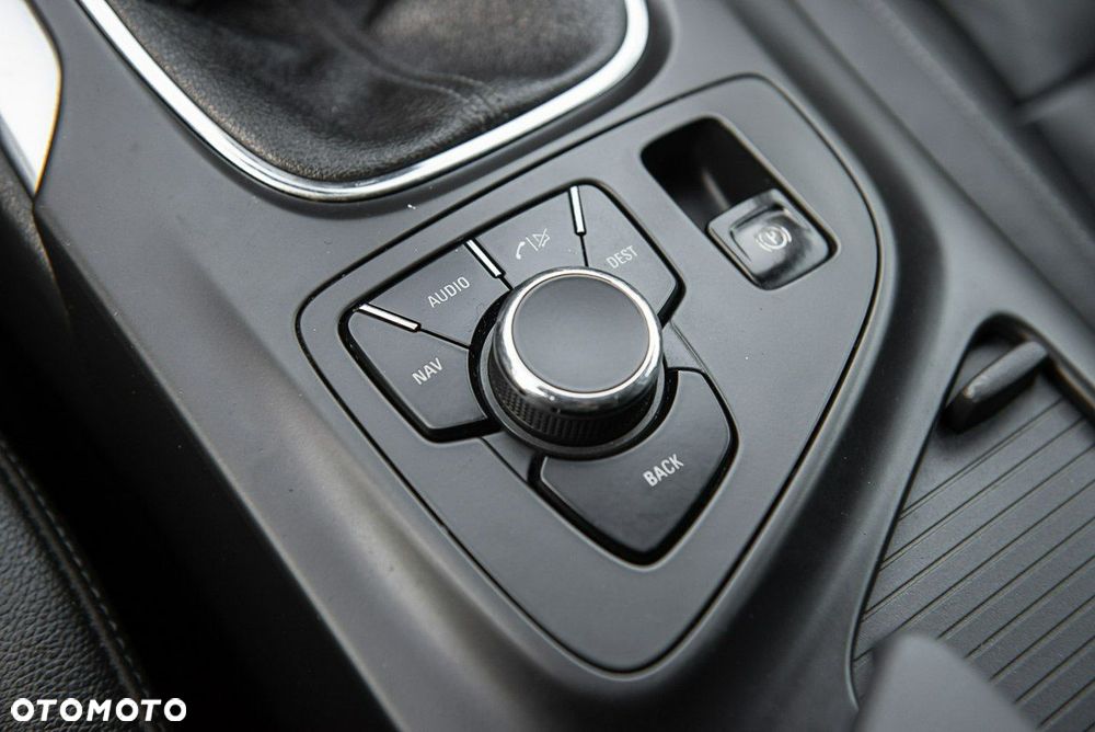 Opel Insignia 2.0 CDTI Cosmo - 25