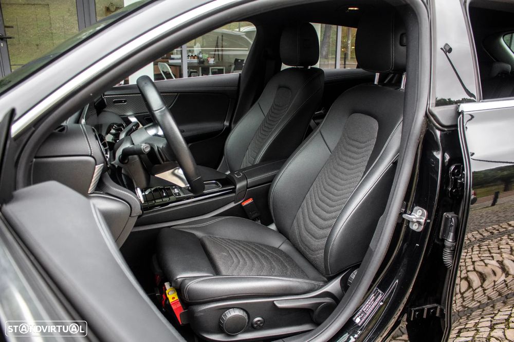 Mercedes-Benz CLA 180 d Shooting Brake Progressive Aut. - 25