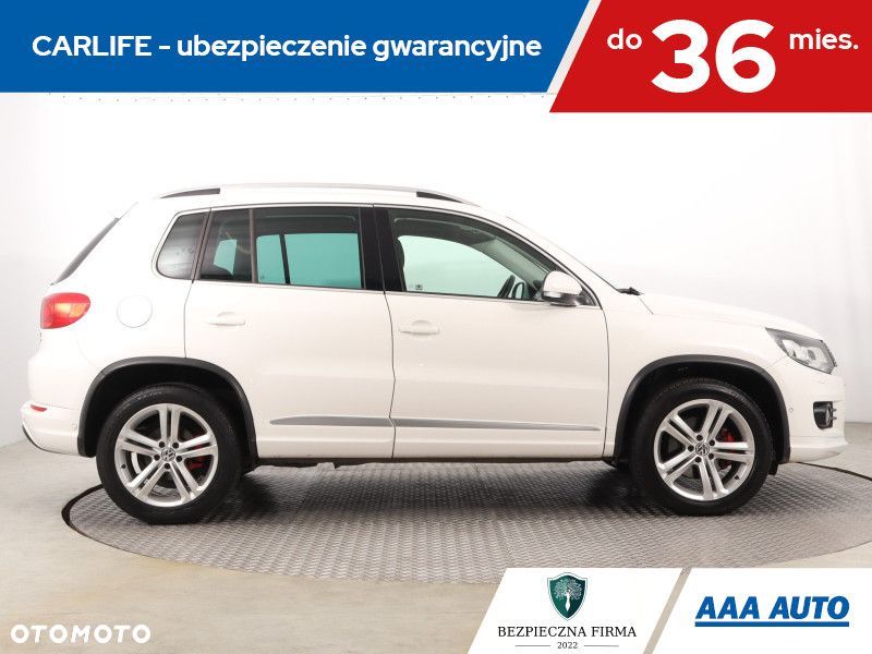 Volkswagen Tiguan - 8