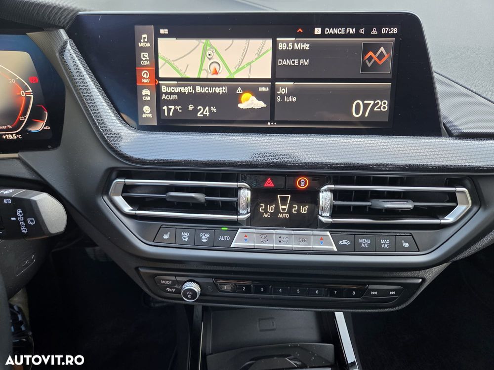 BMW Seria 1 118i Aut. Sport Line - 12