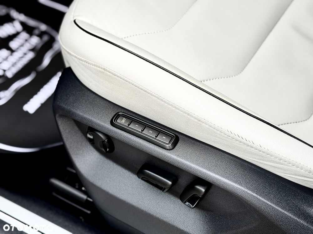 Volkswagen Tiguan Allspace 2.0 TDI SCR 4Motion DSG R-Line - 25