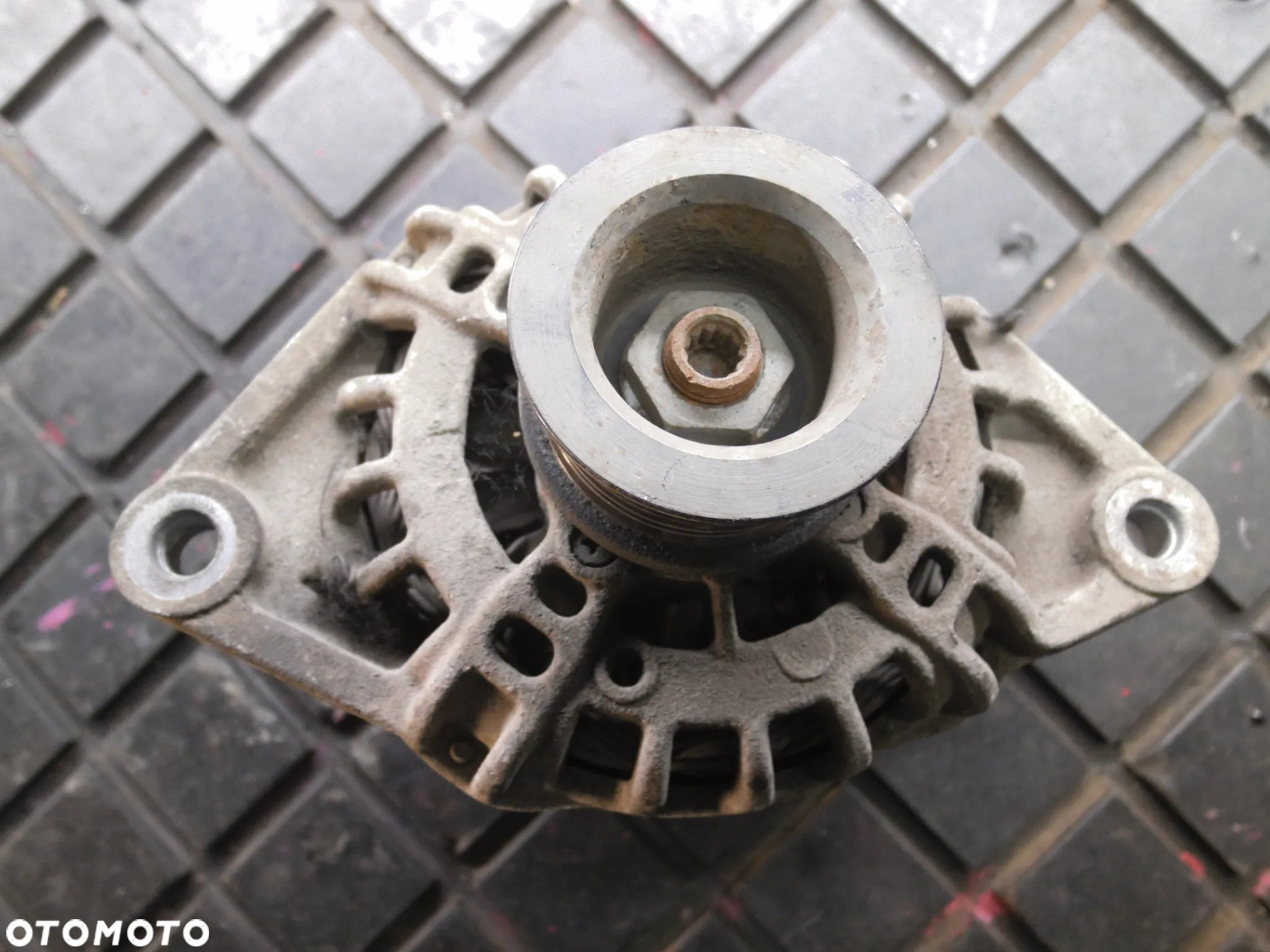 Alternator Fiat Ducato Iveco Daily 2.3 EURO 5 504385133 110A - 2