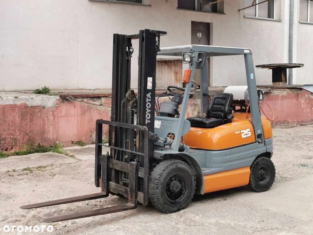 Toyota GFGL25 - 10