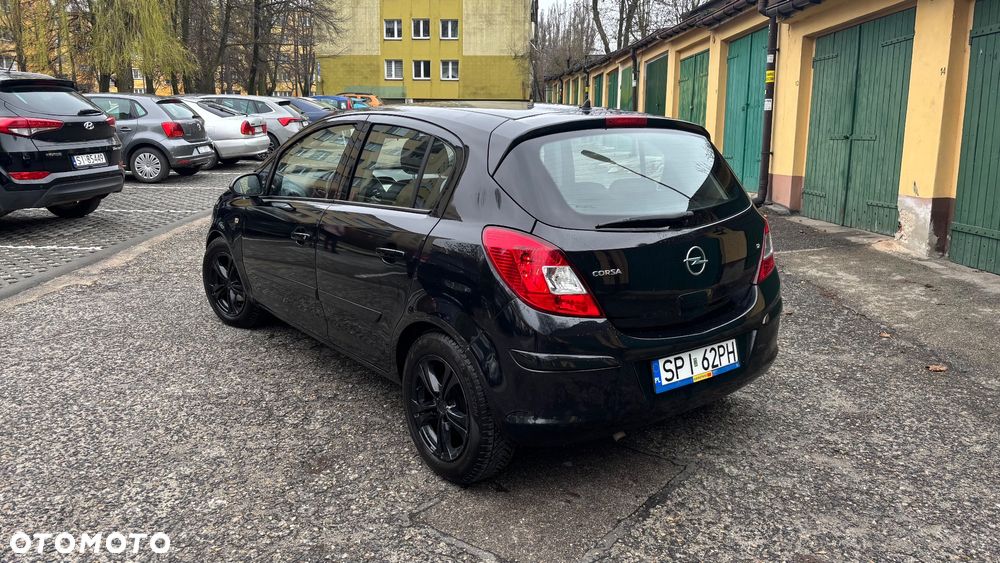 Opel Corsa 1.2 16V Enjoy - 3