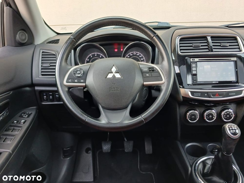 Mitsubishi ASX 1.6 2WD Instyle - 25