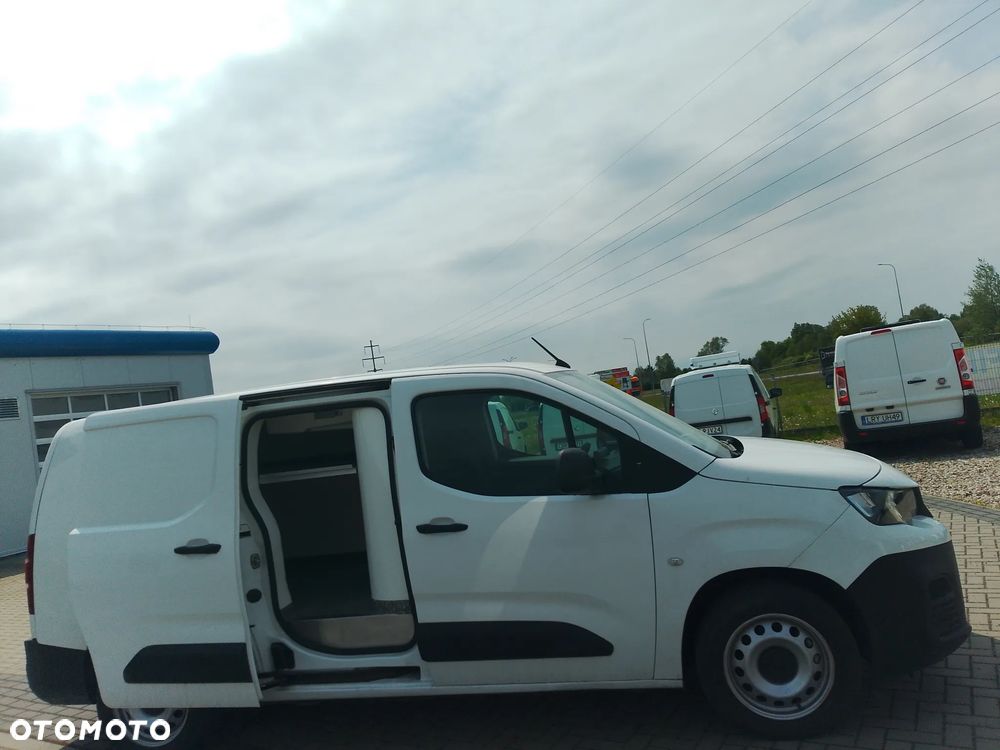 Toyota Proace L2 Partner Berlingo Combo Doblo L2 Izoterma Chłodnia Salon PL półka Inox 3 osoby - 9