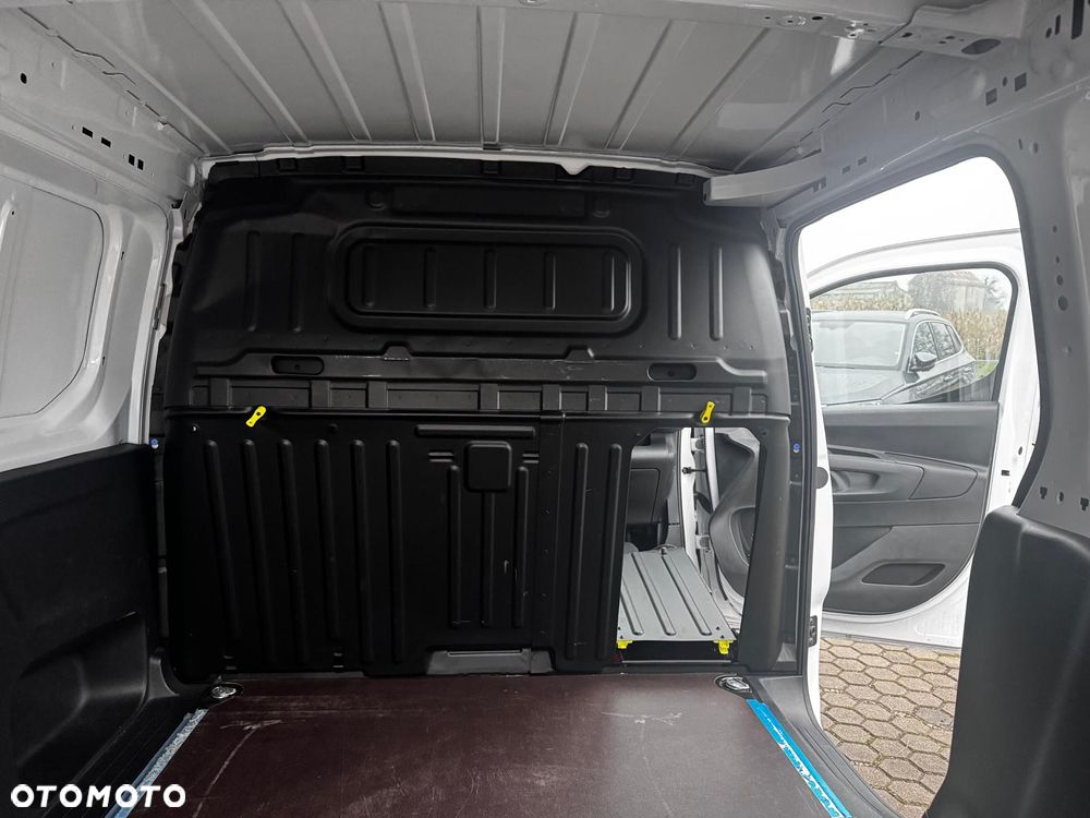 Opel Cargo L2 950kg - 9