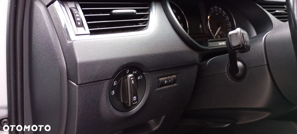 Skoda Octavia 1.6 TDI Ambition - 34