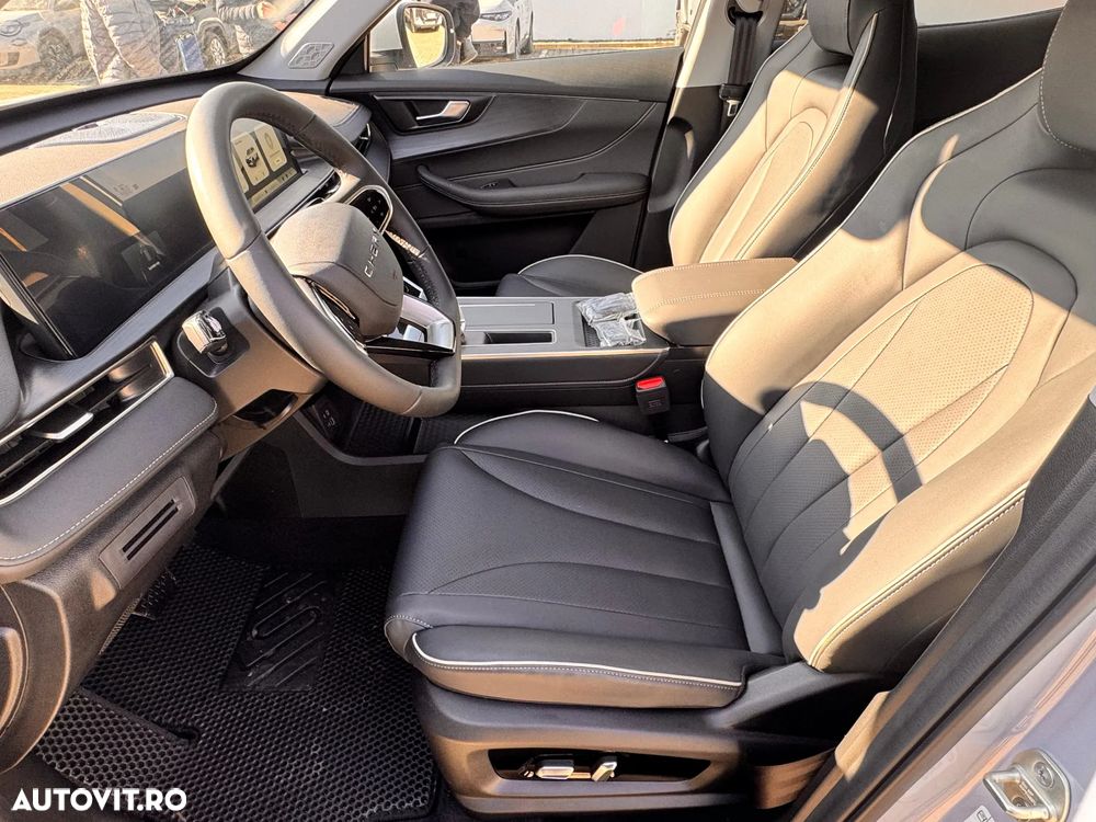 Chery Tiggo 4 1.5 TGDI DHT HEV Unique - 16