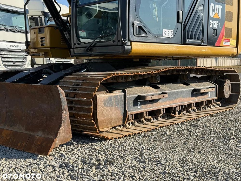 Caterpillar 313FL - 16