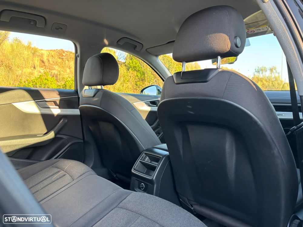 Audi A4 Allroad 2.0 TDI quattro S tronic - 32