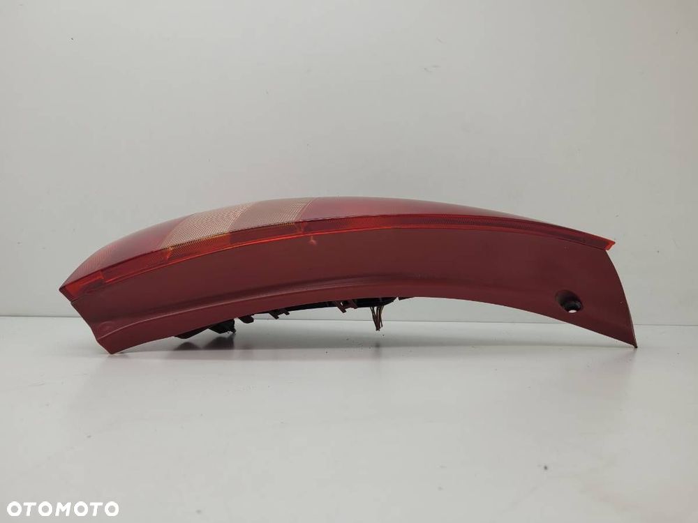 LAMPA TYŁ TYLNA LEWA W BŁOTNIK CITROEN C3 I EU - 5