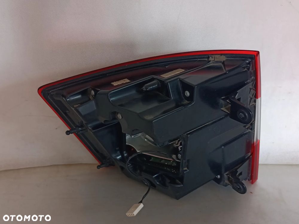 SKODA OCTAVIA 3 13-16r KOMBI Z LED LAMPA TYLNA PRAWA ORYGINAŁ EUROPA - 5