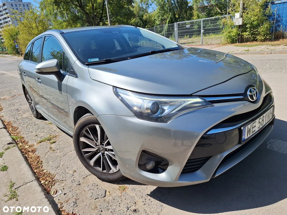 Toyota Avensis 1.8 Premium MS - 2
