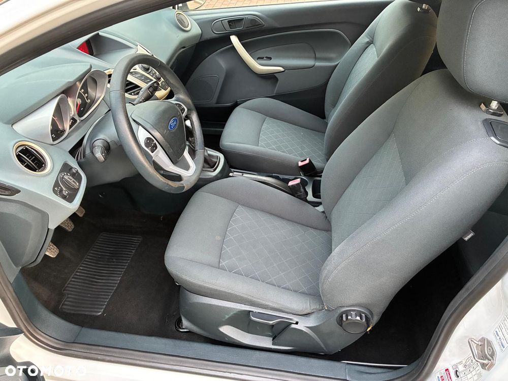 Ford Fiesta 1.25 Titanium - 16