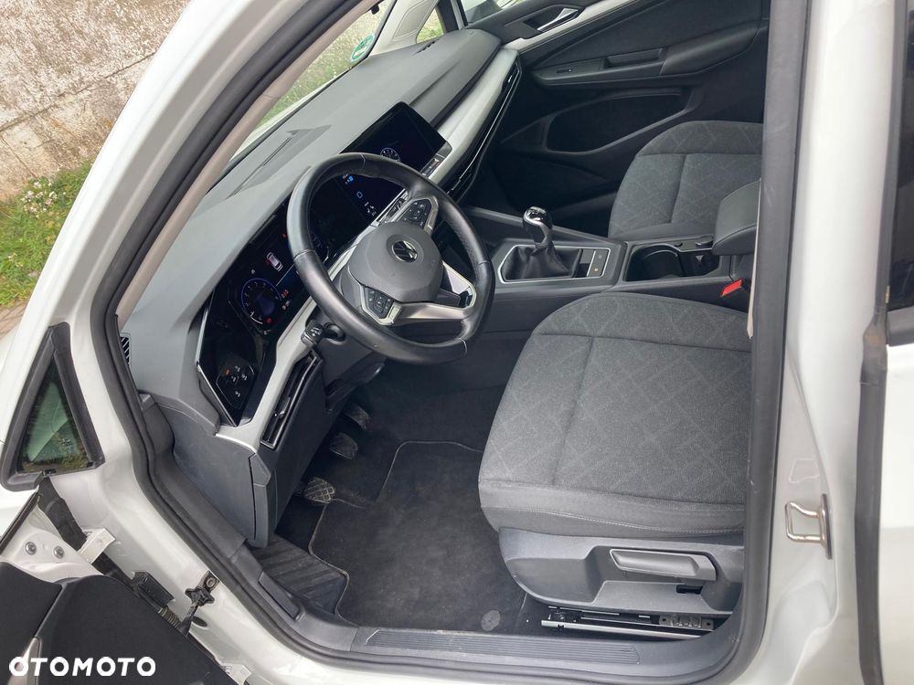 Volkswagen Golf 1.0 TSI OPF - 10