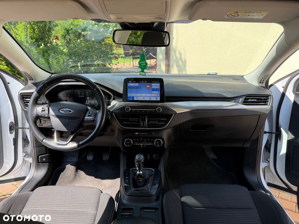 Ford Focus 1.0 EcoBoost Titanium Business - 10