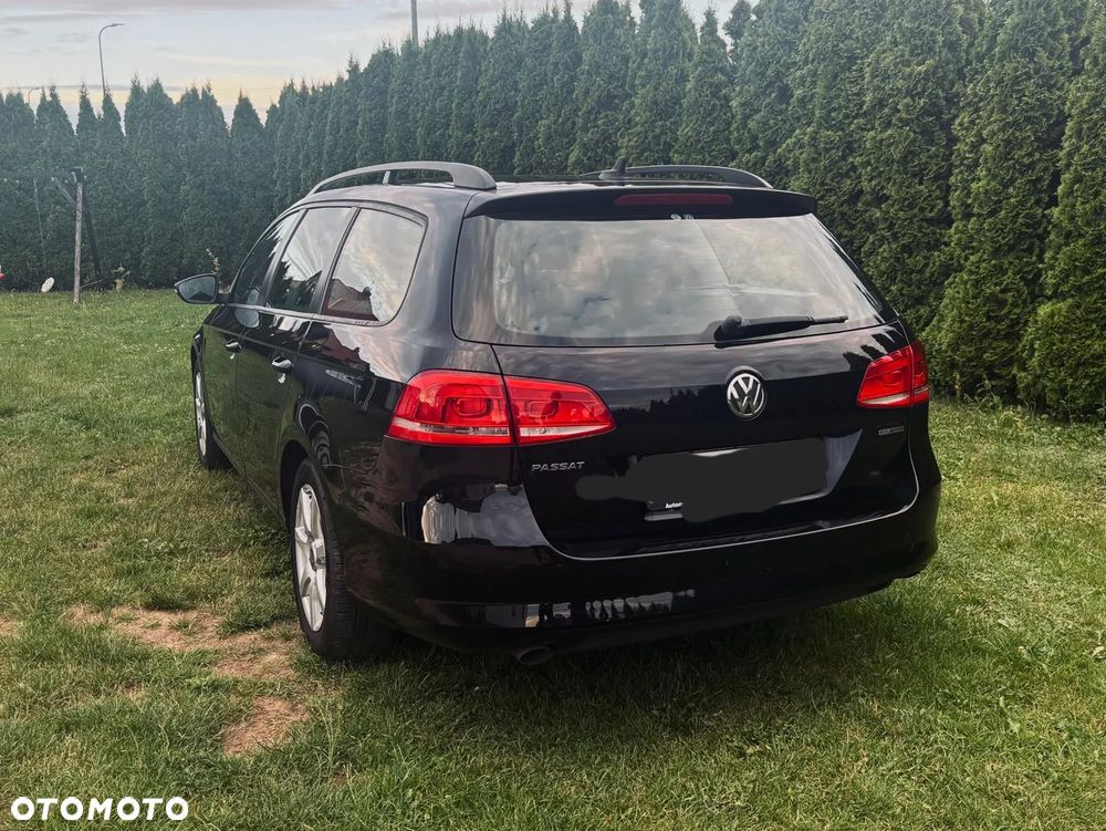 Volkswagen Passat - 9