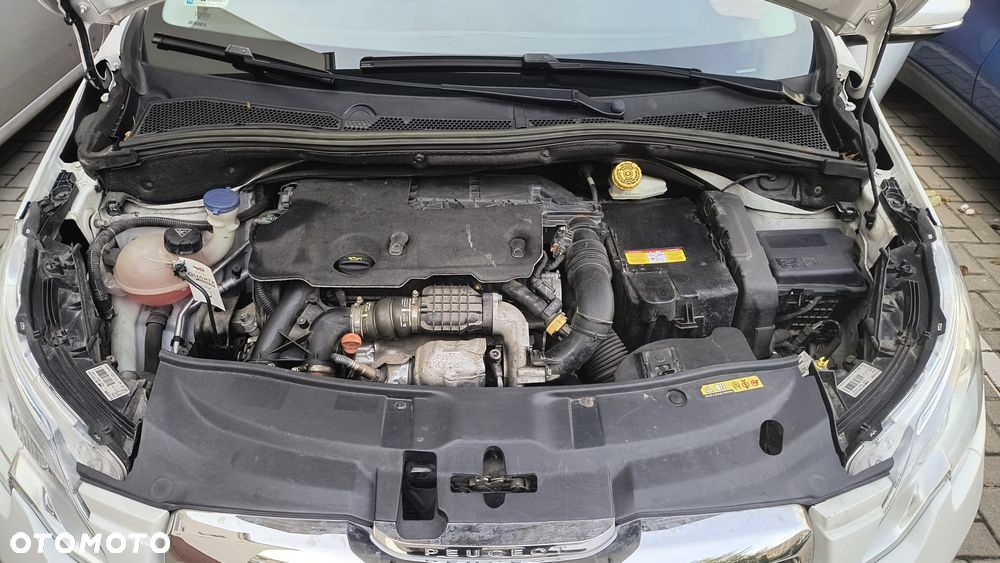 Peugeot 2008 - 21