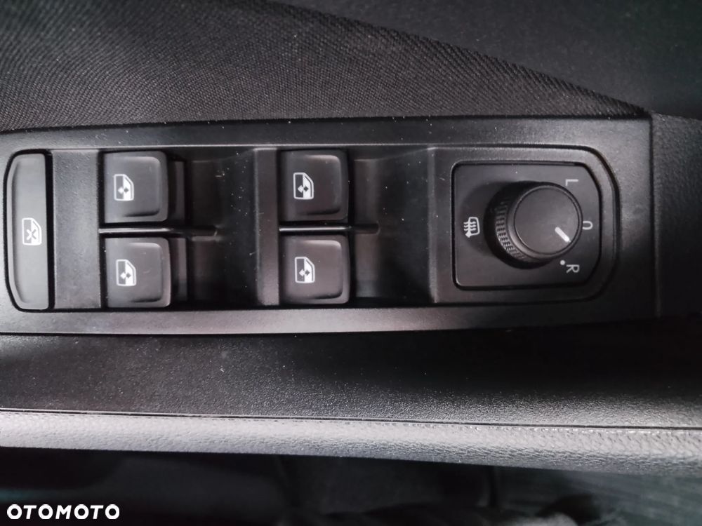 Skoda Kamiq 1.0 TSI Ambition - 24