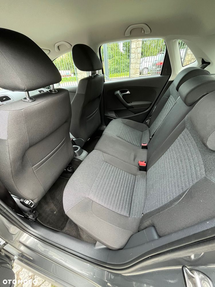 Volkswagen Polo 1.6 TDI Blue Motion Style - 9