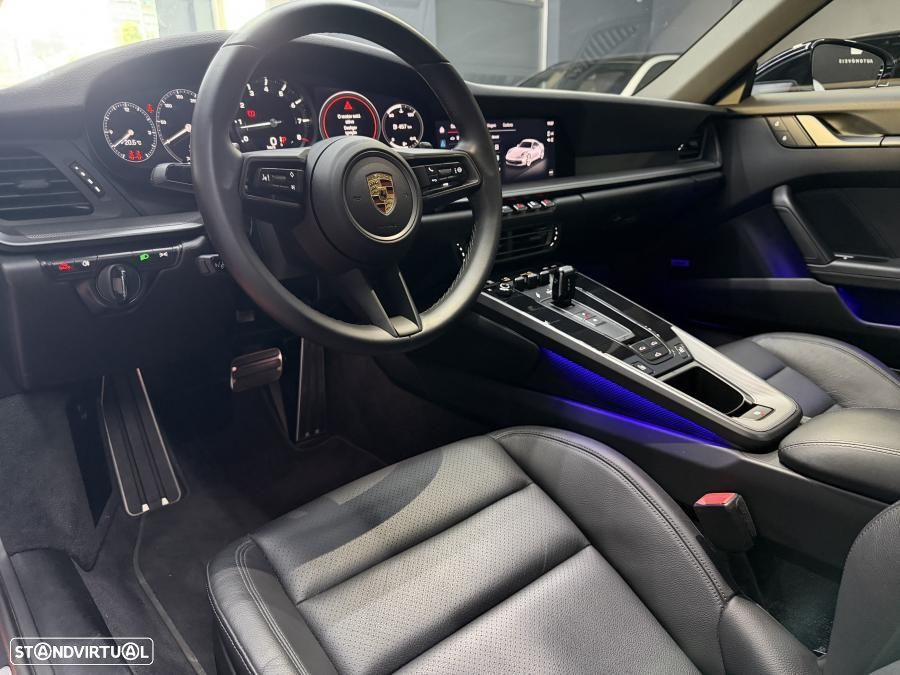 Porsche 911 (992) Carrera PDK - 29