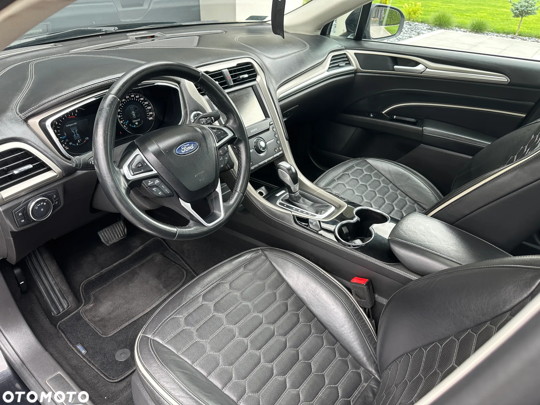 Ford Mondeo Vignale 2.0 TDCi 4WD PowerShift - 13