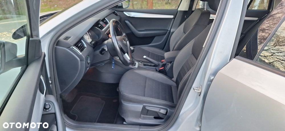 Skoda Octavia 1.6 TDI SCR Active - 14