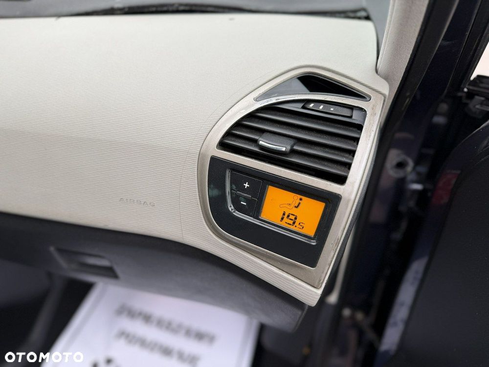 Citroën C4 Grand Picasso 1.6 HDi FAP Exclusive - 26