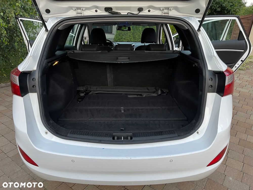 Hyundai i30 1.6 Premium - 21