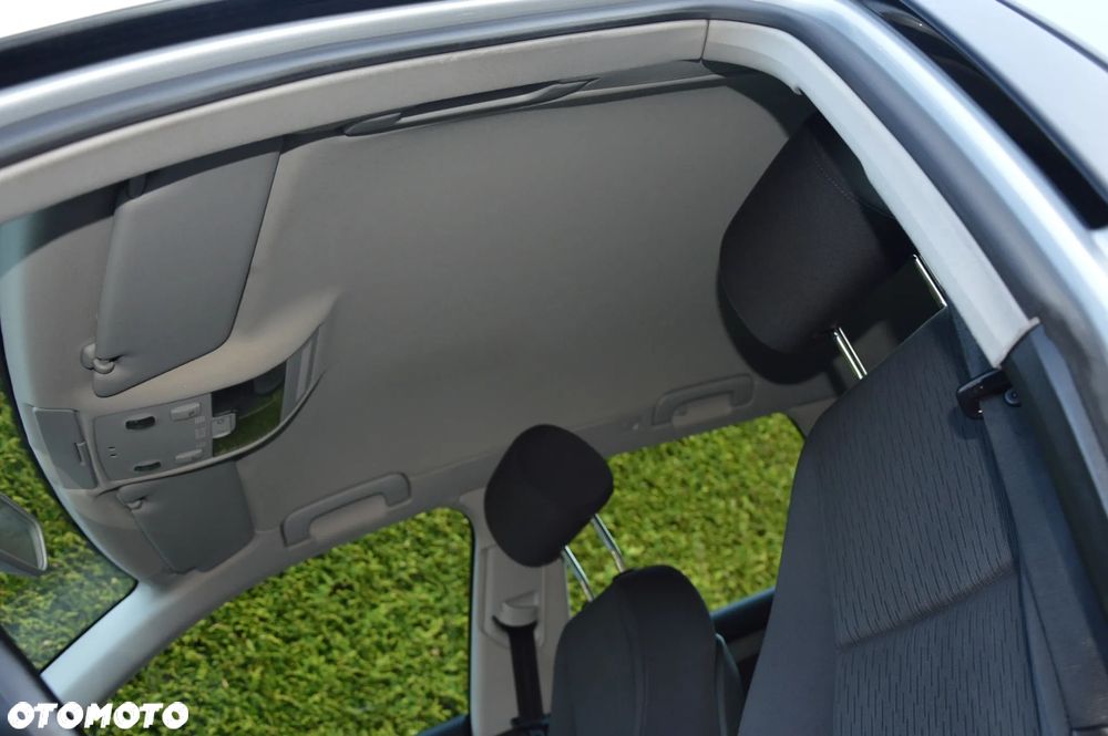 Audi A4 Avant 1.6 - 12