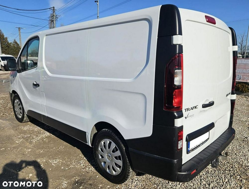 Renault Trafic - 2