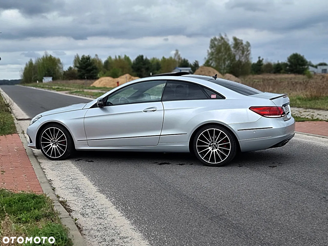 Mercedes-Benz Klasa E - 12
